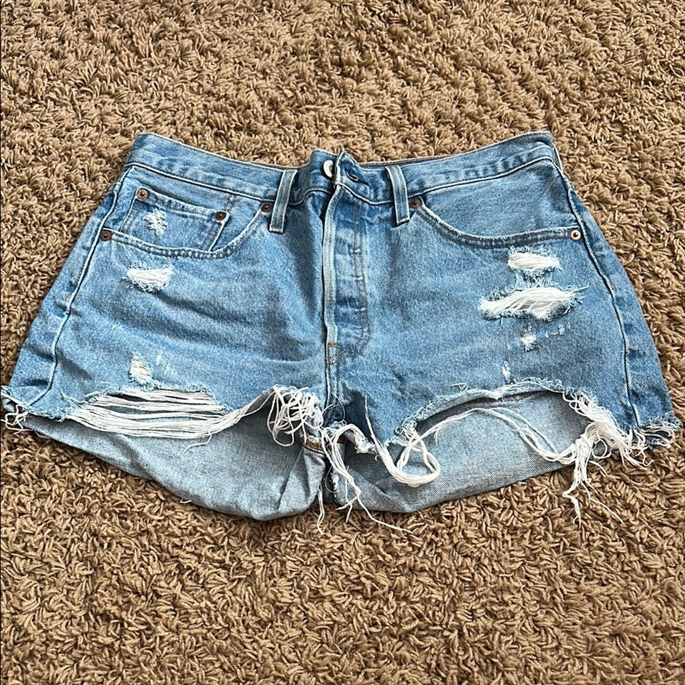 Levi 501 Jean shorts size 31